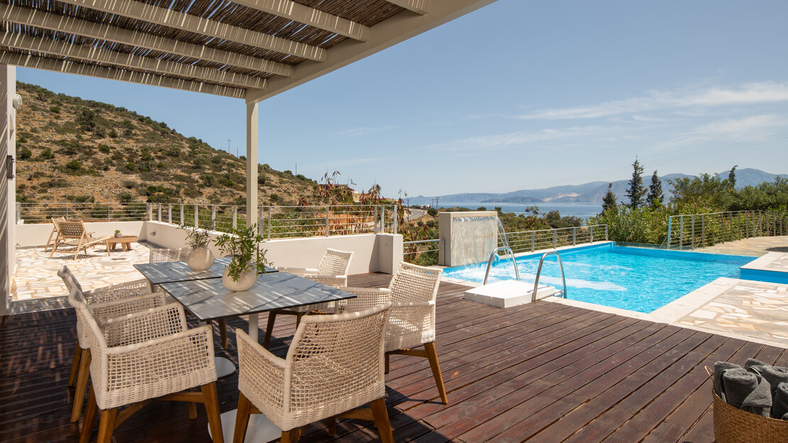 Pleiades Luxurious Villas